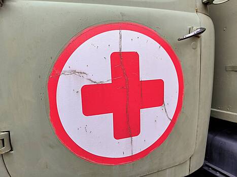 Двух человек спасли из-под завалов после взрыва на заводе под Рязанью