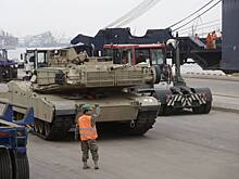 Две страны захотели закупить оружие для Украины у США