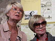 Юлия Меньшова трогательно попрощалась с мамой Верой Алентовой