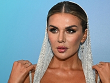Седокова запрещала Тимме смотреть на фото сына от первого брака
