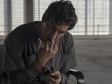 Появились новые кадры Марио Касас со съемок фильма «Побег»