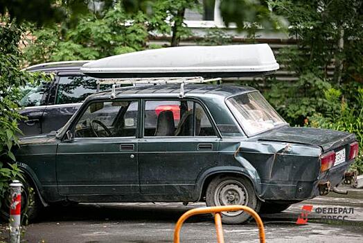 В России предложили запретить номера автомобилей с тремя шестерками и скрытым матом