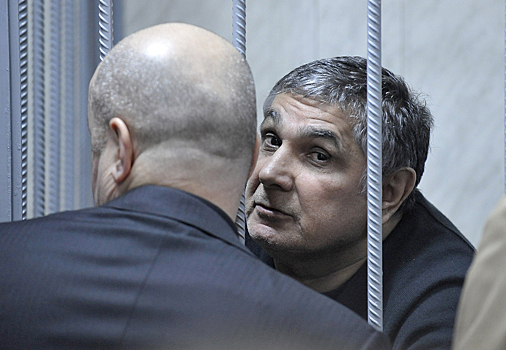 Вор в законе Шакро Молодой вышел из колонии досрочно. Чем он известен?