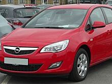 45-летний мужчина перевернулся на машине недалеко от парка Победы