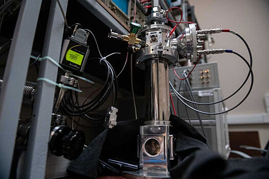 Российские ученые получили широкозонный полупроводник с "дырочной" проводимостью