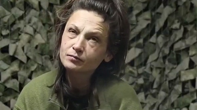 В плен ВС РФ сдалась душевнобольная украинка, ее рассказ сняли на видео