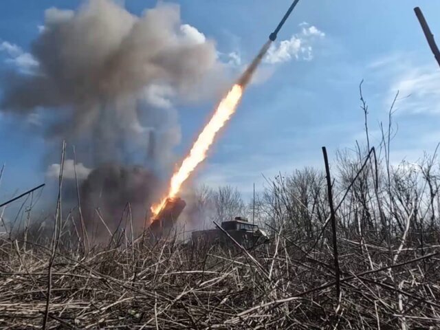 ВС РФ уничтожили радиолокационную станцию зенитного ракетного комплекса IRIS-T