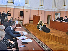 Оренбургская общественность за 12 минут согласилась, что первого замглавы депутатам утверждать не надо