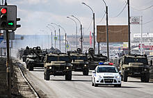 Ремонт дорог в Екатеринбурге к ЧМ-2018 не изменит маршрут военной техники к Параду Победы