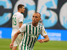 Глушаков предложил свои услуги двум клубам