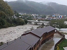 Поезд Адлер-Москва задерживается из-за подтопления железнодорожных путей в Краснодарском крае