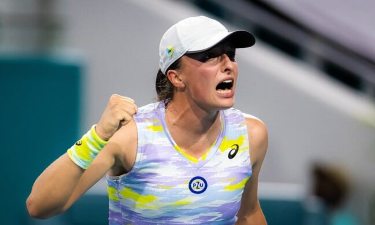 WTA запретит формы российских клубов после жалобы Свентек