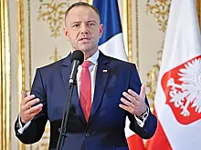 Навроцкого обвинили в нарушении конституции Польши