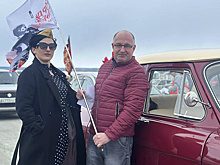 Более 50 автомобилей приняли участие в автопробеге Победы в Салехарде