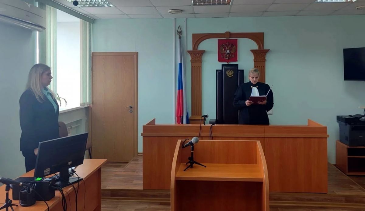 В Ивановской области мужчину осудили за избиение женщины вилкой и ножом