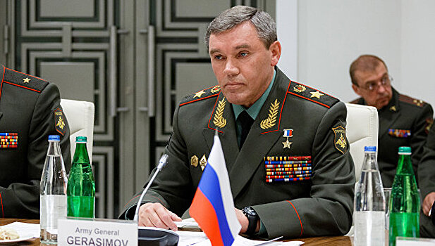 Герасимов рассказал об оснащении ВС комплексами радиоэлектронной борьбы