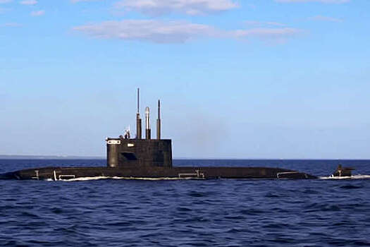 ОСК: Андреевский флаг подняли на дизель-электрической подлодке "Великие Луки"