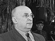 Зачем для казни Берии изготовили особый крюк