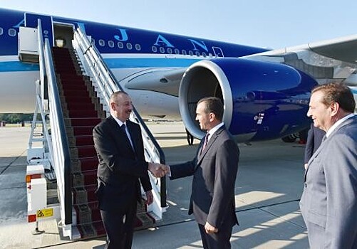 Алиев прибыл в Сочи на встречу с Путиным