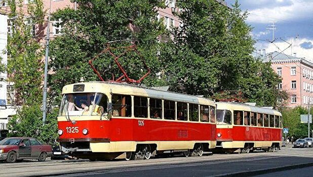 В Москве загорелся трамвай