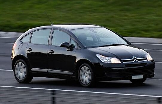 ТОП самых дешевых новых седанов гольф-класса в России