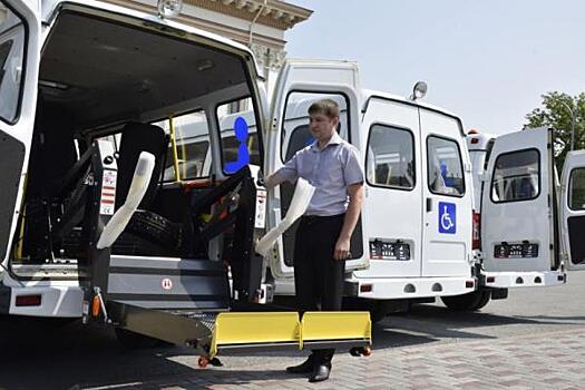 В Тюменской области «социальное такси» делает 18 тысяч выездов в год