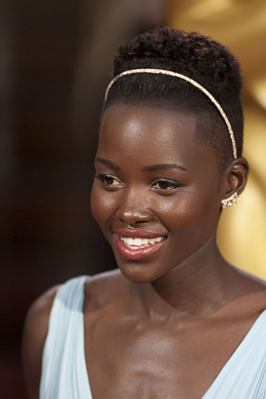 Лупита Нионго, 2014 год.