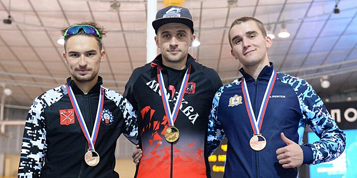 Столичные конькобежцы выиграли четыре медали на чемпионате России