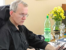 «Не врать, не лебезить»: коммунисты и эсеры оценили «моральный кодекс» единороссов