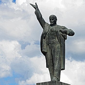 СССР отбивается: В Николаевской области осталось еще 70 памятников Ленину