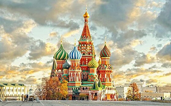 Жителей ЮЗАО Москвы приглашают посетить выставку «С Днем рождения, Москва!»