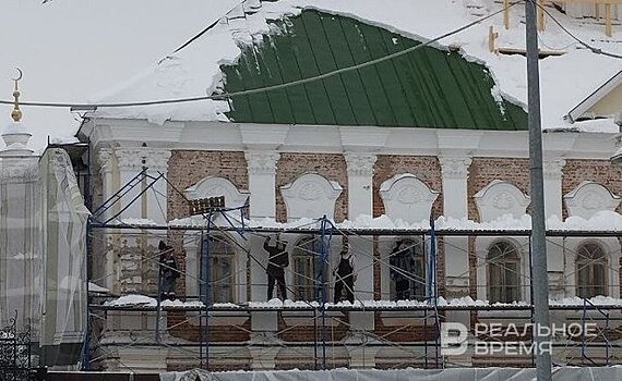 На мечети Марджани в Казани сломались строительные леса