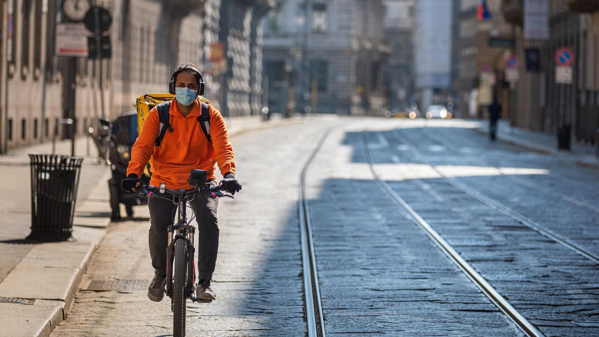 В России планируют навести порядок с велокурьерами