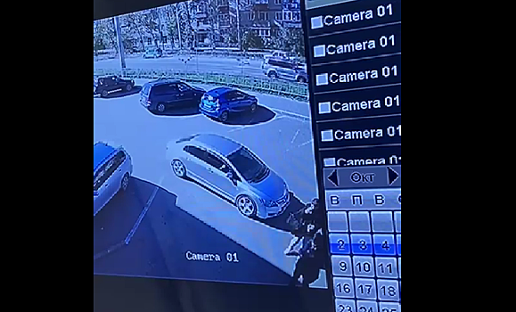 В Благовещенске разыскивают водителя, который наехал на подростка на парковке