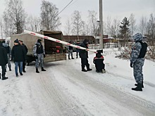 В Удмуртии в поселке Старомихайловское убрали самовольно установленные шлагбаумы
