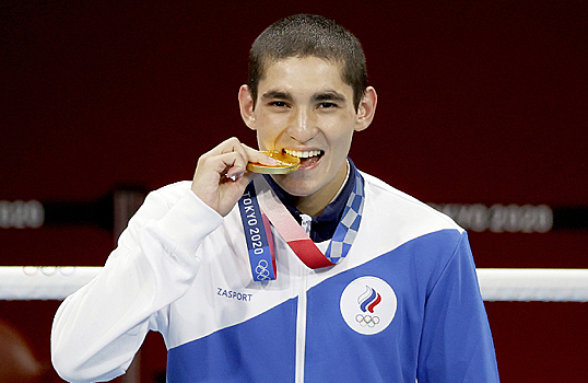 У России сразу две награды на олимпийском боксерском ринге — золото и бронза