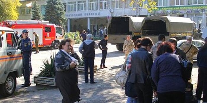 При взрыве в Керчи погибли 18 человек − Аксенов