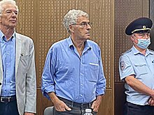 Тверской суд Москвы арестовал политика Гозмана на 15 суток