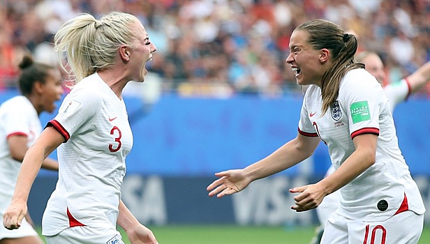 Англия разгромила Камерун и вышла в четвертьфинал чемпионата мира среди женщин