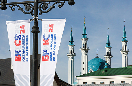 "Дом Шварца" открыл в Майкопе семейный фестиваль "Майкопские традиции"