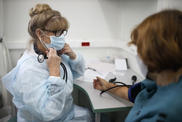 Иммунолог Крючков назвал конец февраля пиком заболеваемости ОРВИ и гриппом