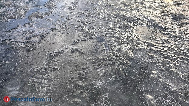 В Спасске дорожную организацию наказали за лед на проезжей части