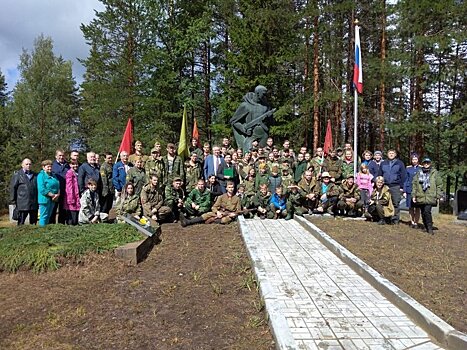 В Сяндебе состоялась церемония захоронения павших в 1941 году ополченцев