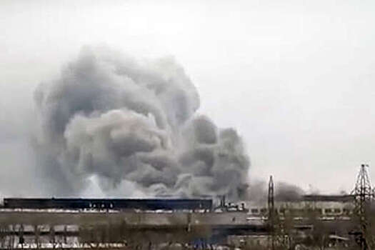 Под Челябинском произошел крупный пожар на заводе ЧКПЗ