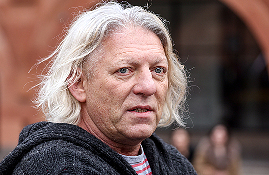 Режиссер Александр Олейников скончался в возрасте 60 лет