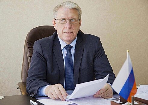 Новым главой Назарова стал Владимир Саар