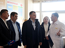 Юрий Слюсарь проверил ход капремонта Целинской центральной райбольницы