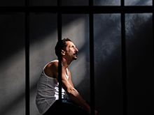 В Новосибирске мужчина провел 1,5 года в СИЗО из-за обвинений родной дочери