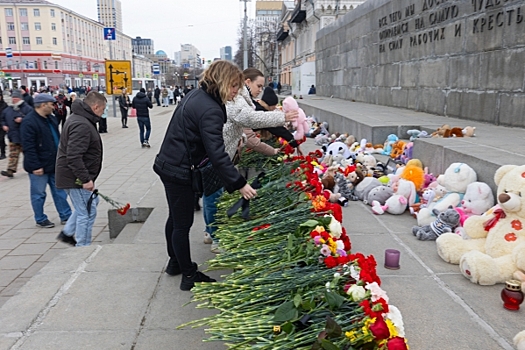 12 кг останков отдали после теракта в Crocus City Hall: главное за сутки в Сибири