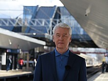 Сергей Собянин поздравил заслуженную артистку РФ Нину Гребешкову с днем рождения